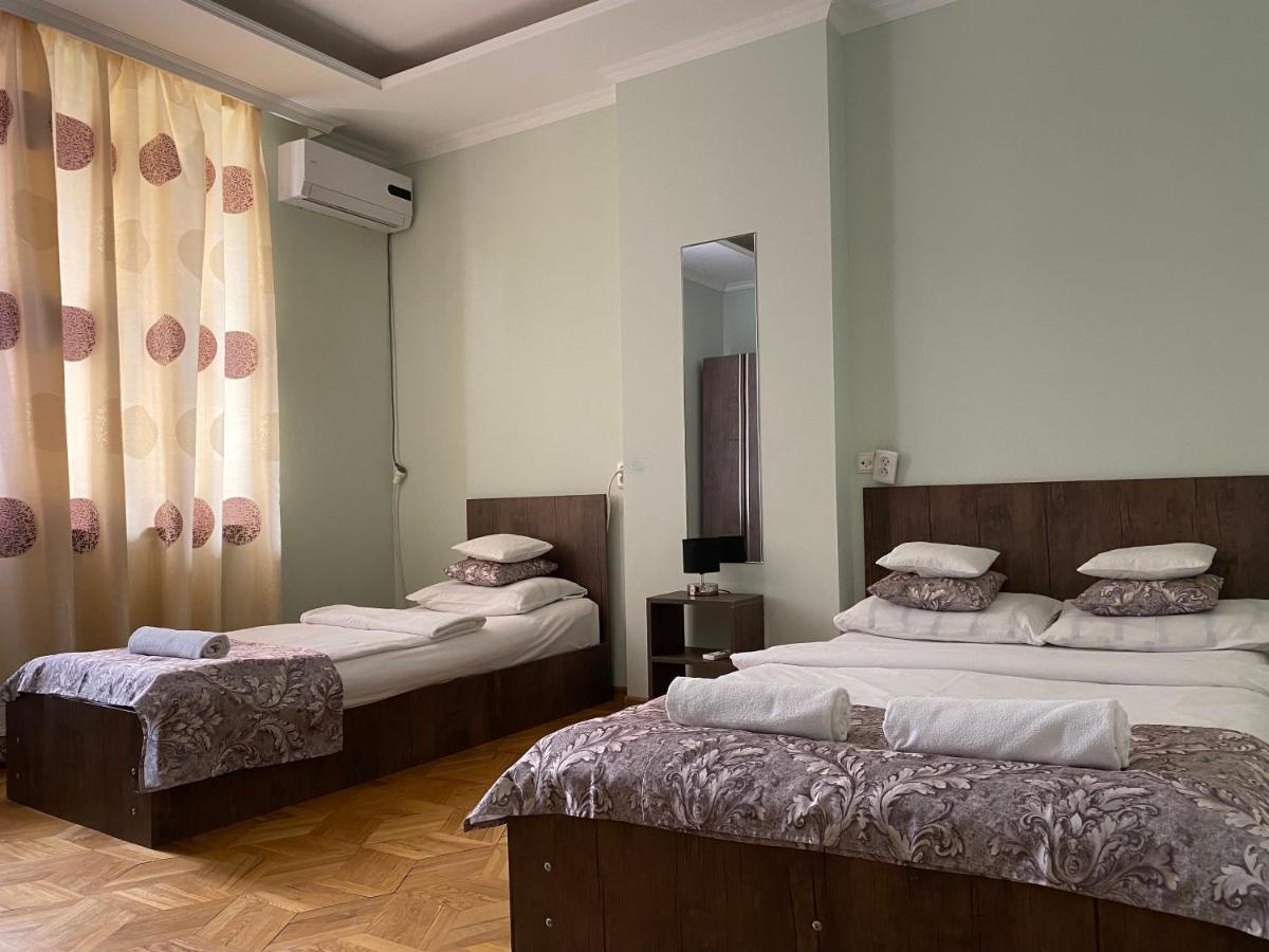 Aloft House Hotell Kutaisi Eksteriør bilde