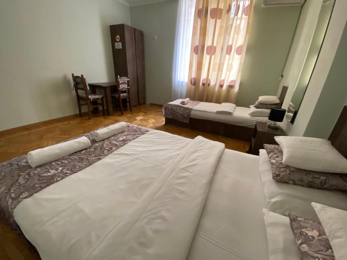 Aloft House Hotell Kutaisi Eksteriør bilde